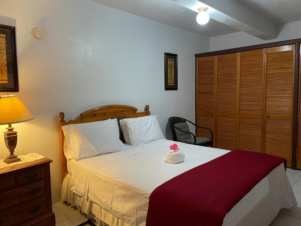 Luxurious One And Two Bedroom Villa Christiansted Exterior photo